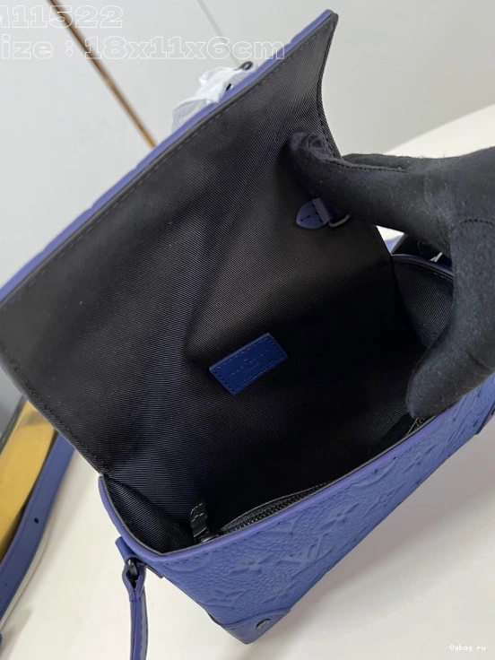 Wearable Wallet-18*11*6.5CM VUITTON LOUIS Steamer 0726